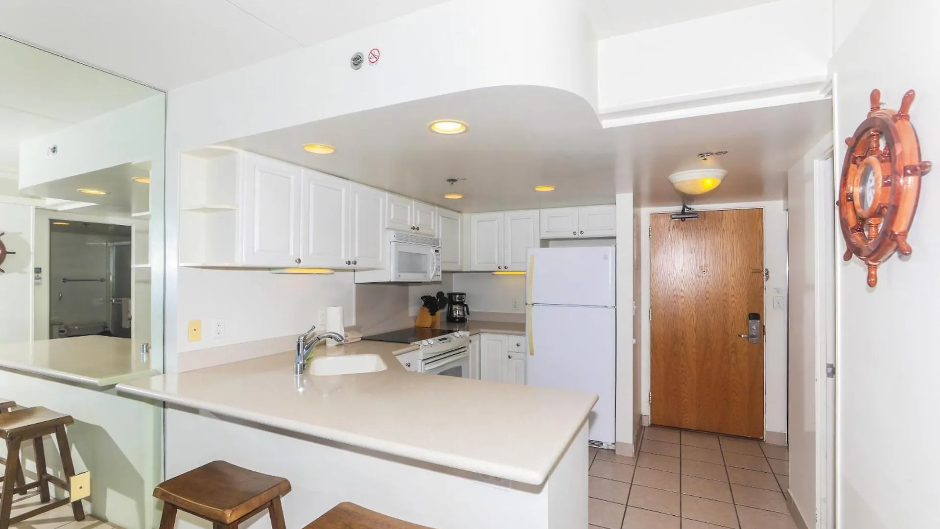 Ilikai Tower 1533 Yacht Harbor View 1Br Apartment Honolulu