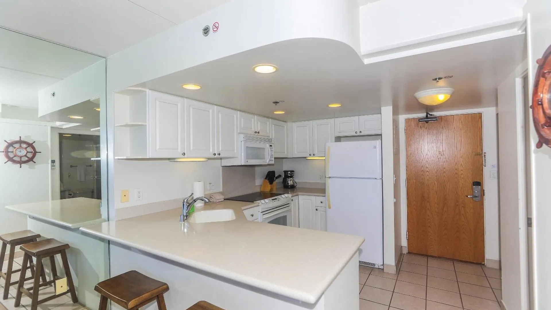 Ilikai Tower 1533 Yacht Harbor View 1Br Apartment Honolulu 0*,  United States