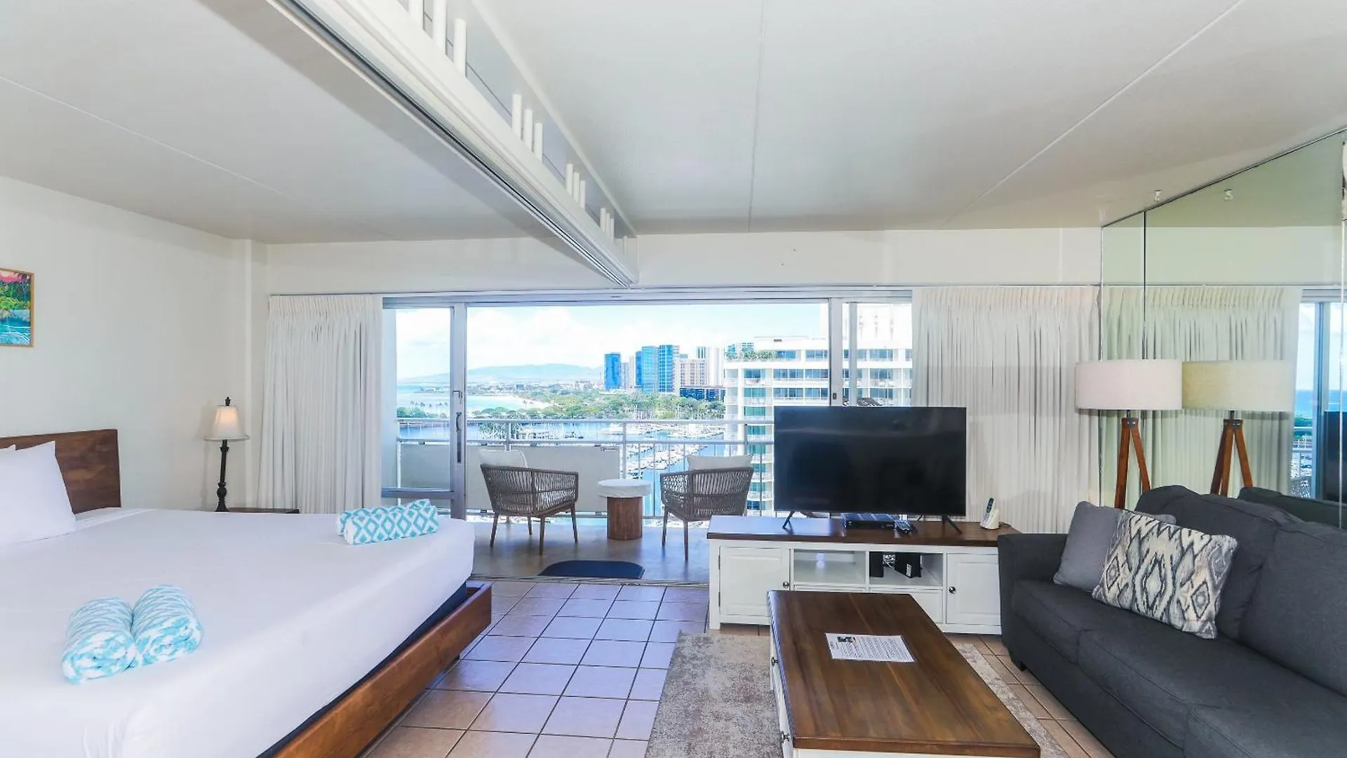 Ilikai Tower 1533 Yacht Harbor View 1Br Apartment Honolulu