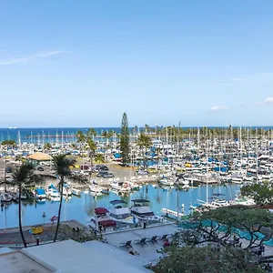Apartment @ Marbella Lane - Oceanview Steps To, Honolulu